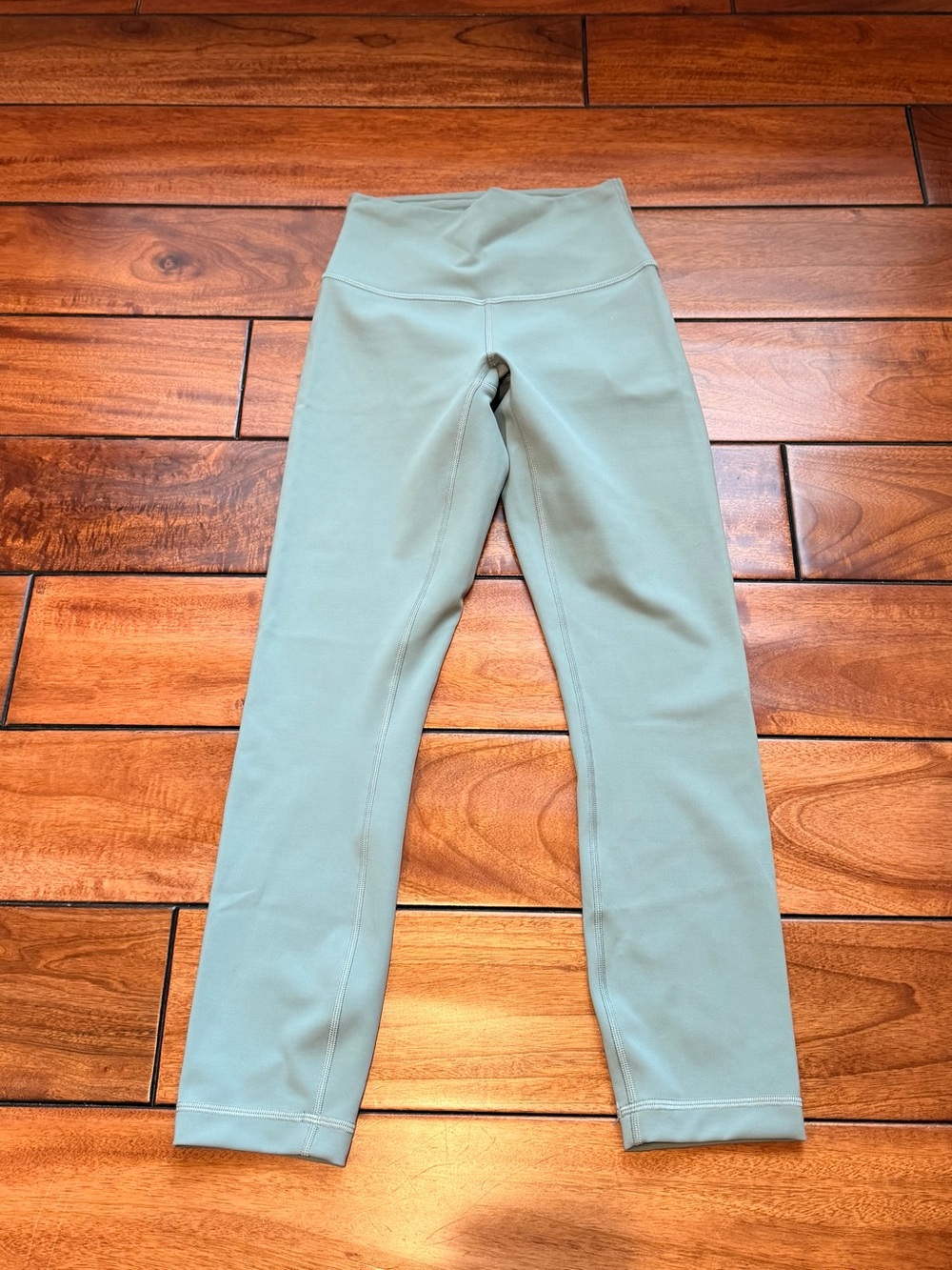 lululemon athletica Wunder Train High-Rise Leggings in Sage Green